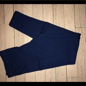 Blue fitted leggings